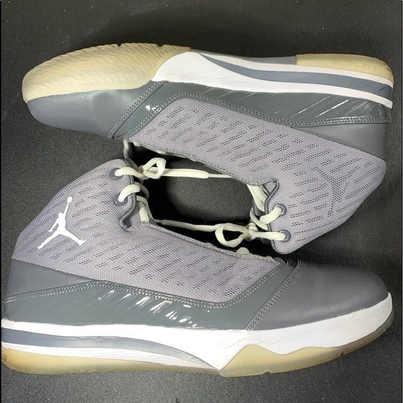 Jordan Melo B’Mo Sneakers